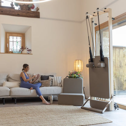 Elina Pilates Vertical Reformer